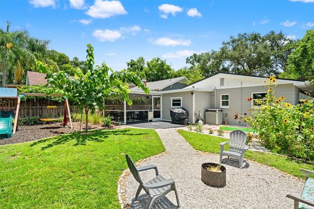 315 W LAMBRIGHT STREET, Tampa, FL 33604