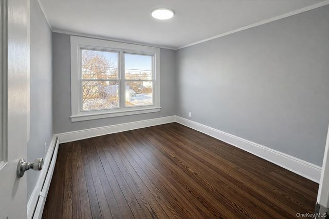 64-66 Hawley Avenue 66, West Islip, NY 11795