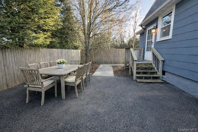 64-66 Hawley Avenue 66, West Islip, NY 11795