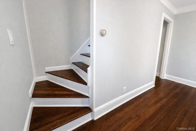 64-66 Hawley Avenue 66, West Islip, NY 11795