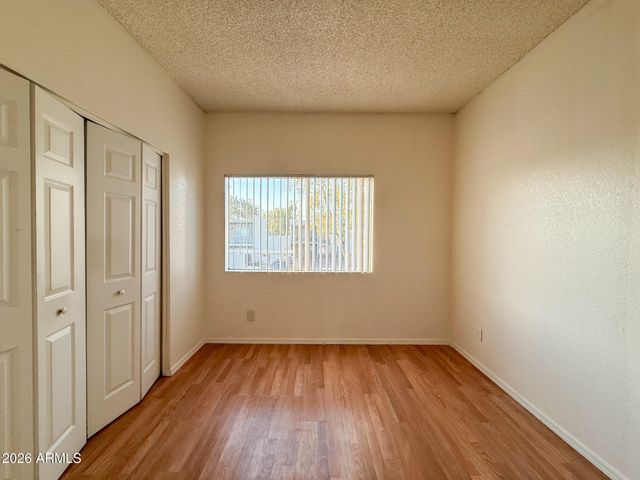 2833 E KATHLEEN Road Apt 203, Phoenix, AZ 85032