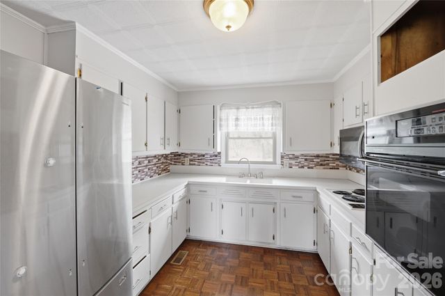 7323 Dallas Cherryville Highway, Cherryville, NC 28021