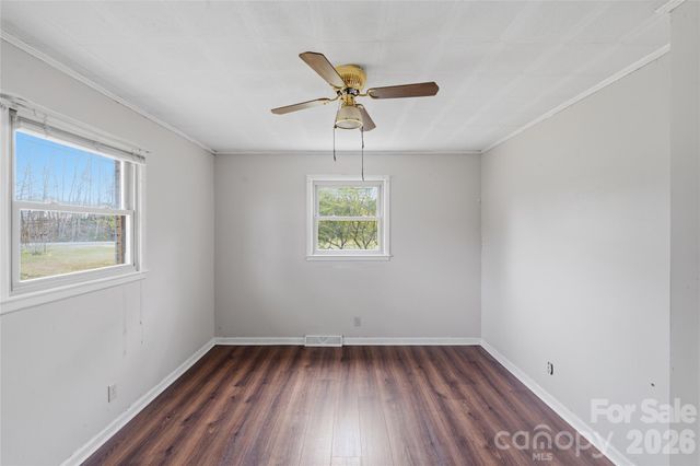 7323 Dallas Cherryville Highway, Cherryville, NC 28021