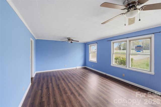 7323 Dallas Cherryville Highway, Cherryville, NC 28021