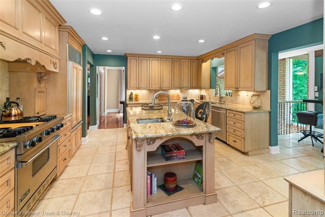 5728 Eggert Place, Brighton, MI 48116