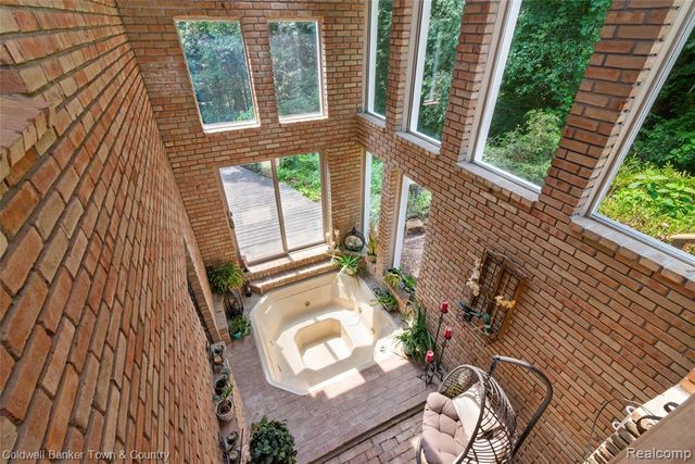 5728 Eggert Place, Brighton, MI 48116