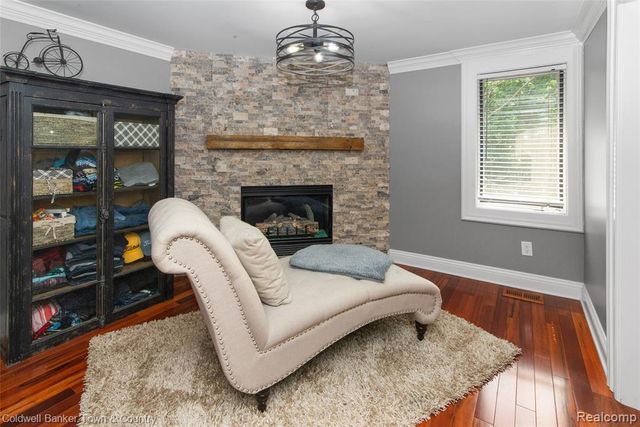 5728 Eggert Place, Brighton, MI 48116