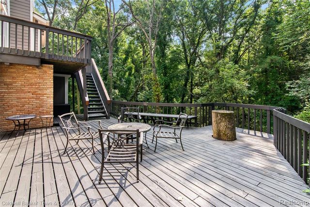 5728 Eggert Place, Brighton, MI 48116