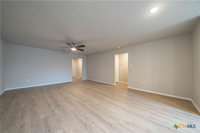 240 West Martindale, Seguin, TX 78155
