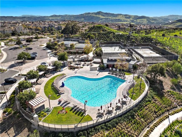 655 Leonard Drive, Rancho Mission Viejo, CA 92694