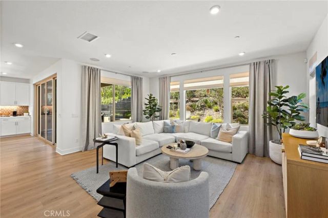 655 Leonard Drive, Rancho Mission Viejo, CA 92694