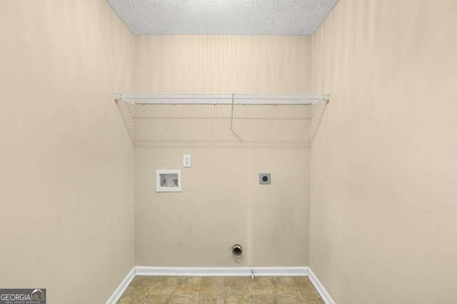 9426 Carnes Crossing Circle, Jonesboro, GA 30236