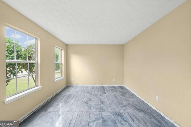 9426 Carnes Crossing Circle, Jonesboro, GA 30236