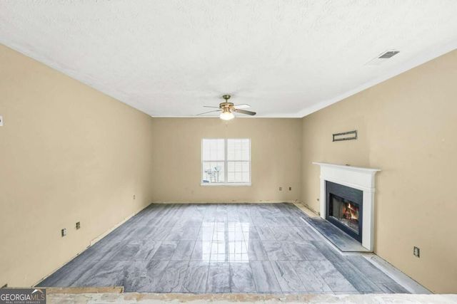 9426 Carnes Crossing Circle, Jonesboro, GA 30236