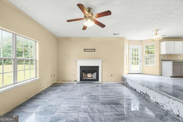 9426 Carnes Crossing Circle, Jonesboro, GA 30236
