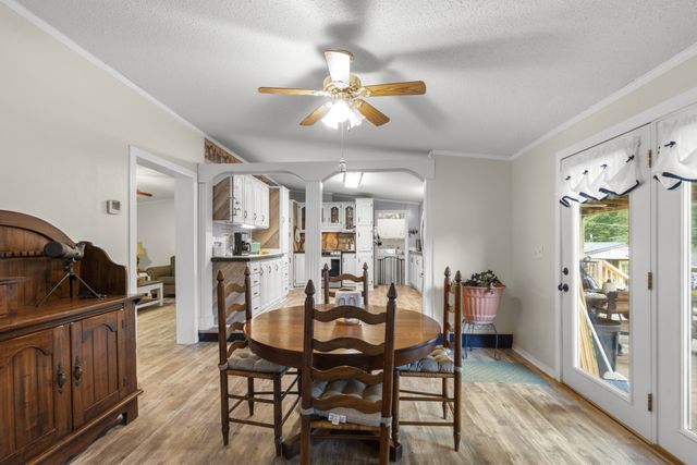 6560 Piney River Rd, Bon Aqua, TN 37025