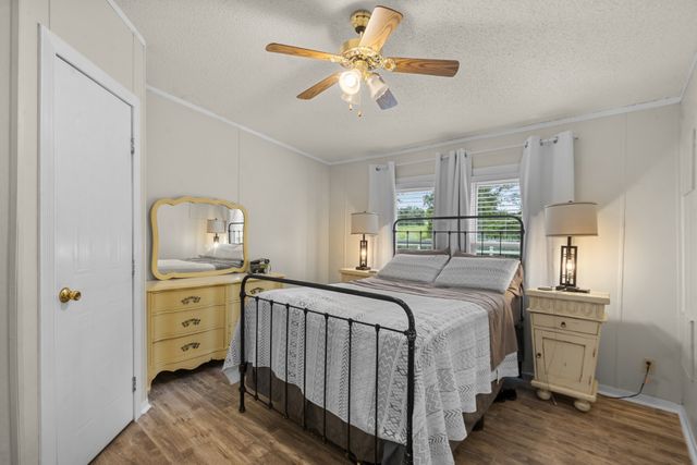 6560 Piney River Rd, Bon Aqua, TN 37025
