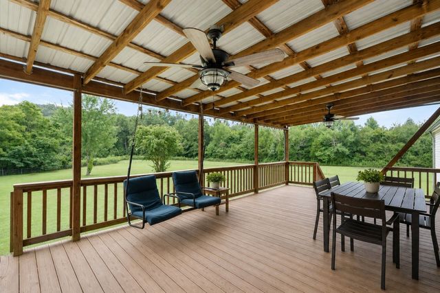 6560 Piney River Rd, Bon Aqua, TN 37025