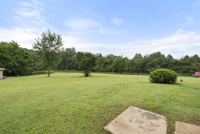 6560 Piney River Rd, Bon Aqua, TN 37025