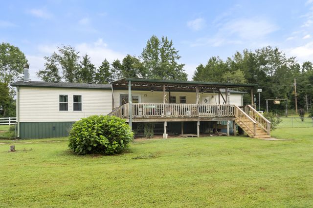 6560 Piney River Rd, Bon Aqua, TN 37025
