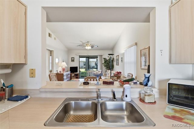 1867 Coralberry Lane, Inverness, FL 34453