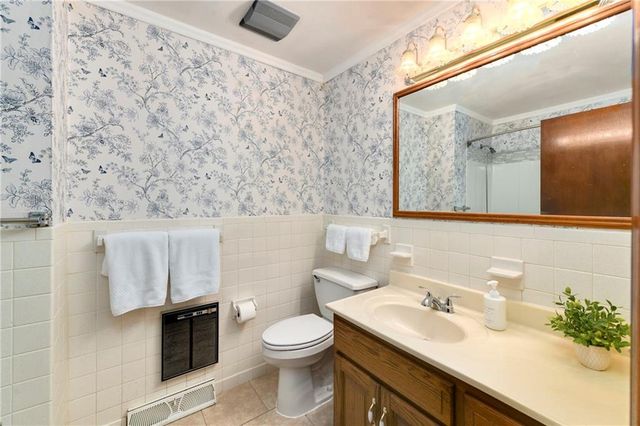 17470 Springdale Road, Leavenworth, KS 66048