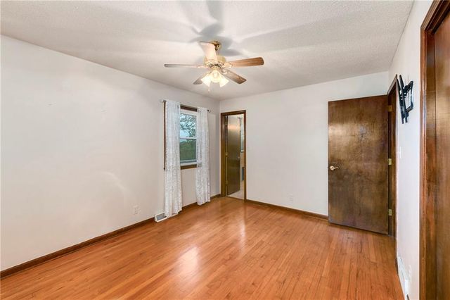 17470 Springdale Road, Leavenworth, KS 66048