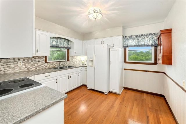 17470 Springdale Road, Leavenworth, KS 66048