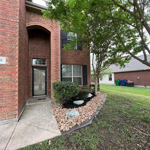 209 Clydesdale Street, Waxahachie, TX 75165