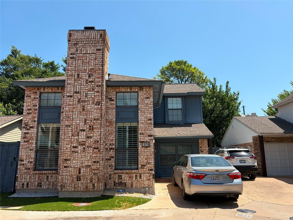 1536 Mccoy Street, Dallas, TX 75204