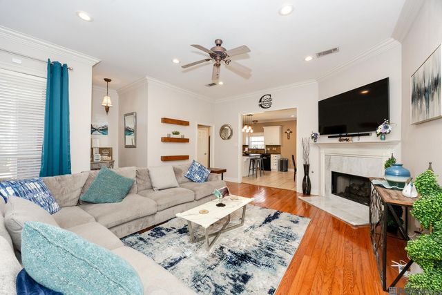 18377 Three Bars Dr, Baton Rouge, LA 70817