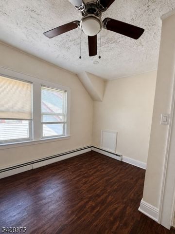 180 Shephard Ave, Newark City, NJ 07112