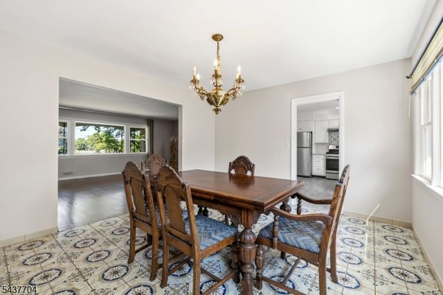 2 Millstone Dr, Livingston Twp., NJ 07039