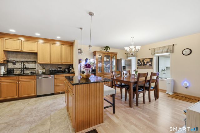12 Spindle Hill Road 2C, Wolcott, CT 06716
