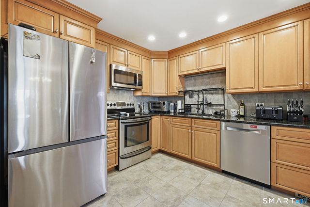 12 Spindle Hill Road 2C, Wolcott, CT 06716