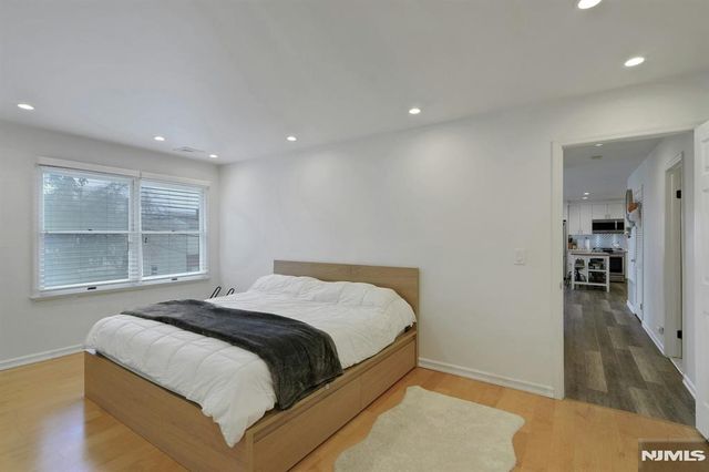 779 Riverside Avenue 104, Lyndhurst, NJ 07071