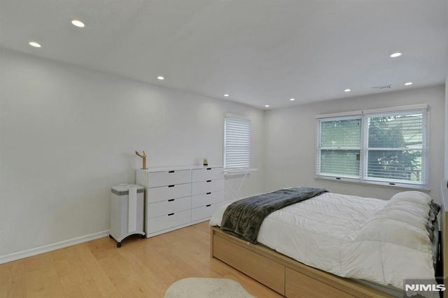 779 Riverside Avenue 104, Lyndhurst, NJ 07071