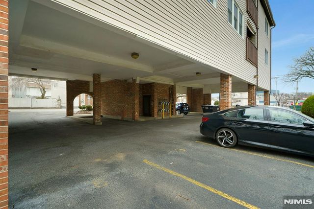 779 Riverside Avenue 104, Lyndhurst, NJ 07071