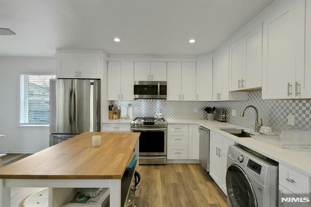 779 Riverside Avenue 104, Lyndhurst, NJ 07071