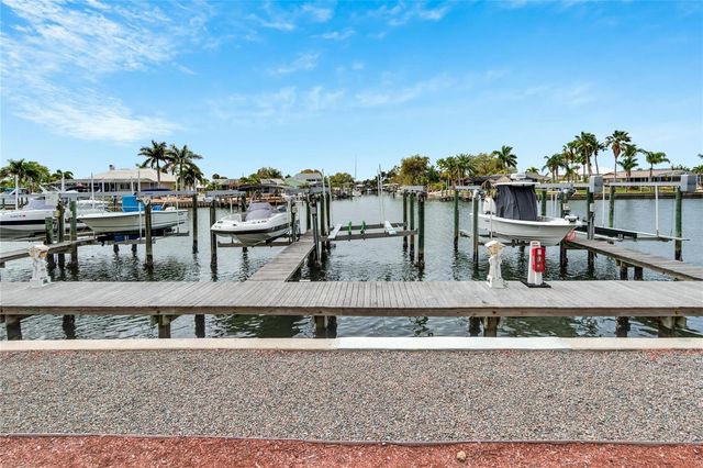 6414 SUNSET BAY CIRCLE, Apollo Beach, FL 33572