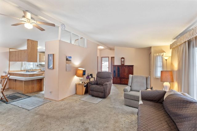 310 Whispering Willow Drive, Grants Pass, OR 97527