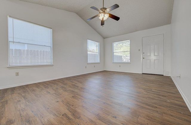 8118 W Gate BLVD B, Austin, TX 78745