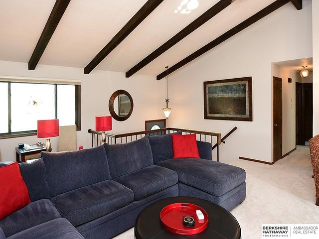 1317 N 148th Plaza, Omaha, NE 68154