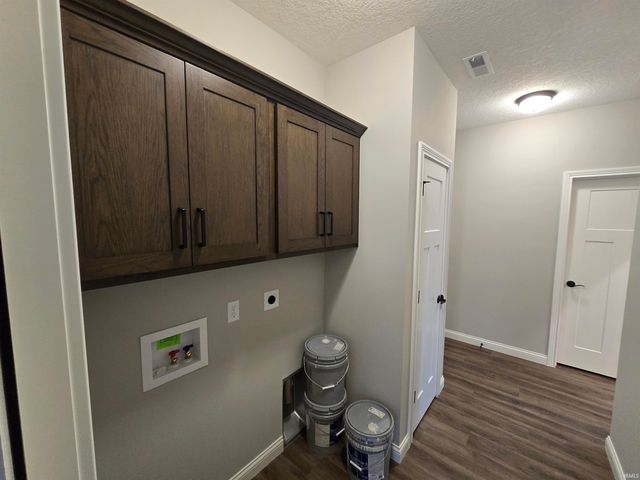 14175 Hughies Cove, Fort Wayne, IN 46845