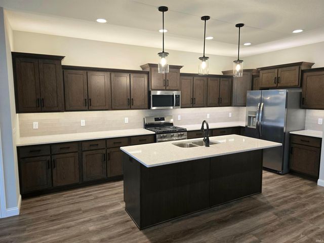 14175 Hughies Cove, Fort Wayne, IN 46845