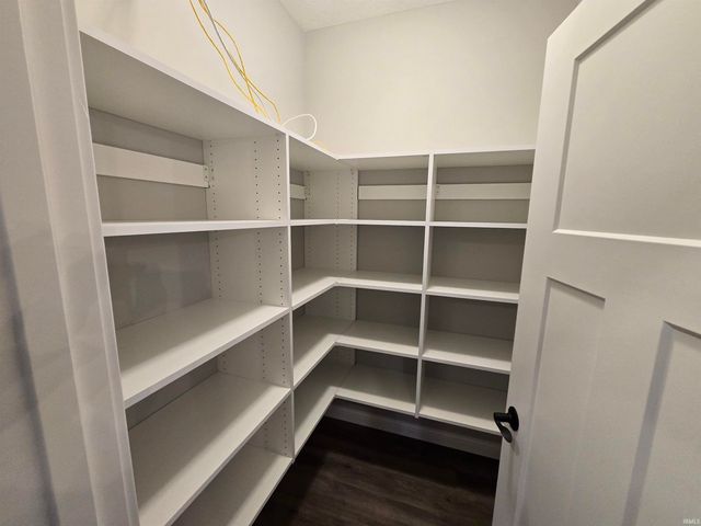 14175 Hughies Cove, Fort Wayne, IN 46845