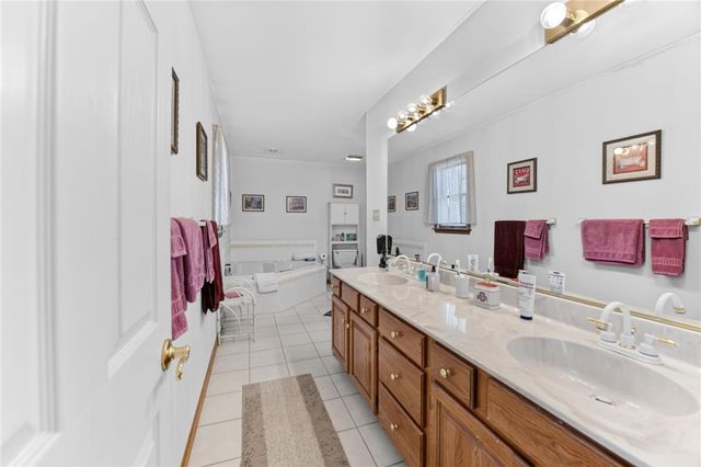 965 Berger Road, Williams Twp, PA 18042