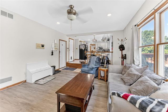 965 Berger Road, Williams Twp, PA 18042