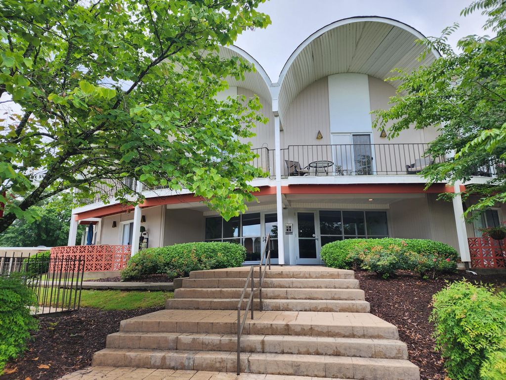 450 River Street, Chattanooga, TN 37405