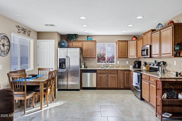 2408 W ALLENS PEAK Drive, San Tan Valley, AZ 85144